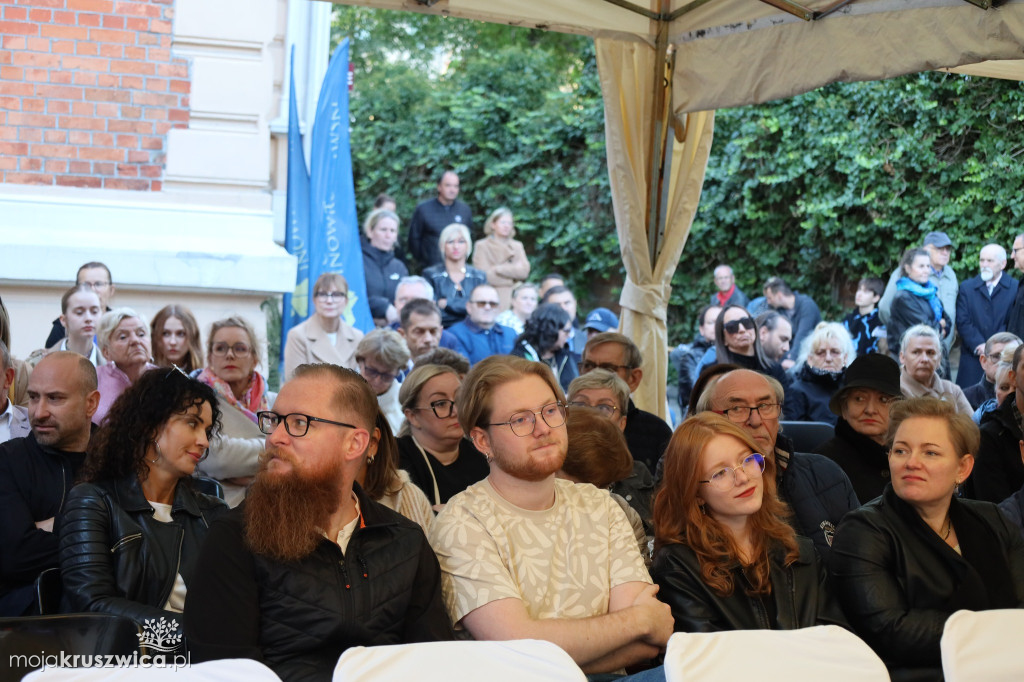 Artyści Powiatu dla Ignasia. Zebrano ponad 17 tysięcy złotych