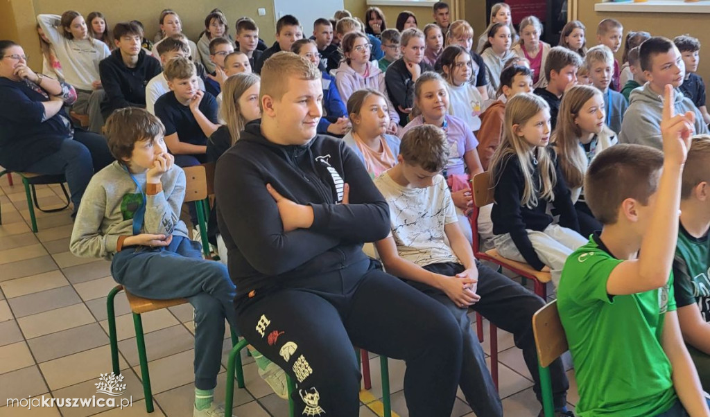 Policjanci na zajęciach w Jaksicach [ZDJĘCIA]