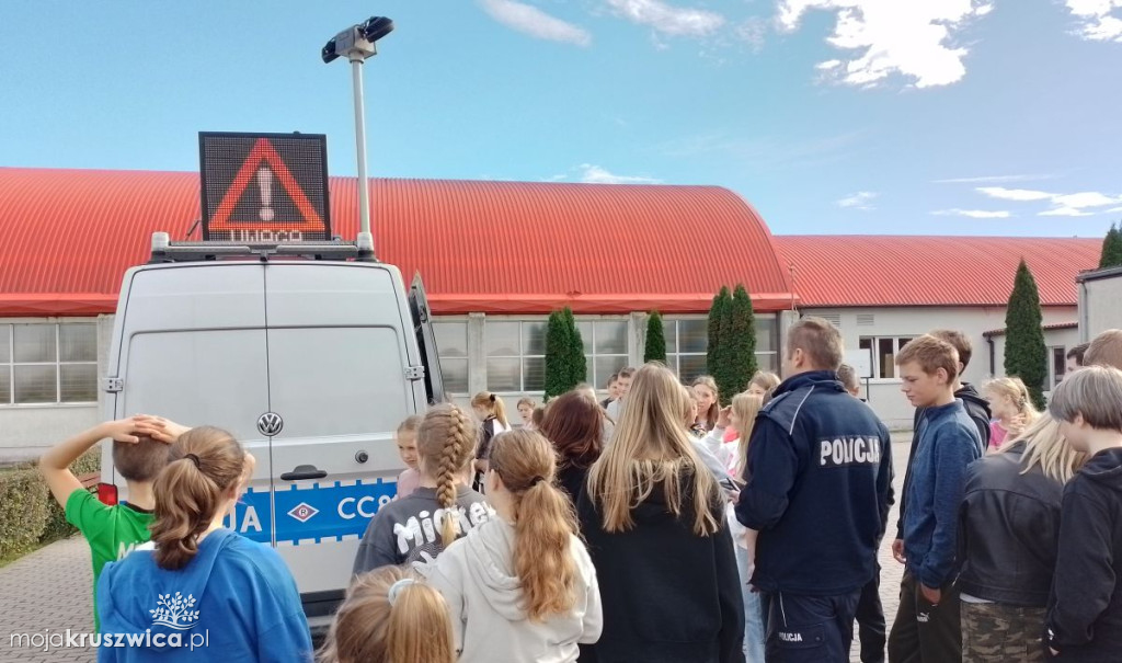 Policjanci na zajęciach w Jaksicach [ZDJĘCIA]