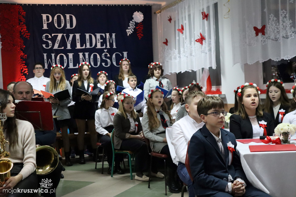 Tradycyjnie, jak co roku patriotycznie w Sławsku Wielkim! [ZDJĘCIA]