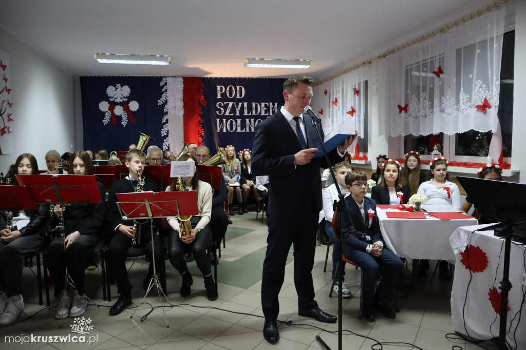 Tradycyjnie, jak co roku patriotycznie w Sławsku Wielkim! [ZDJĘCIA]