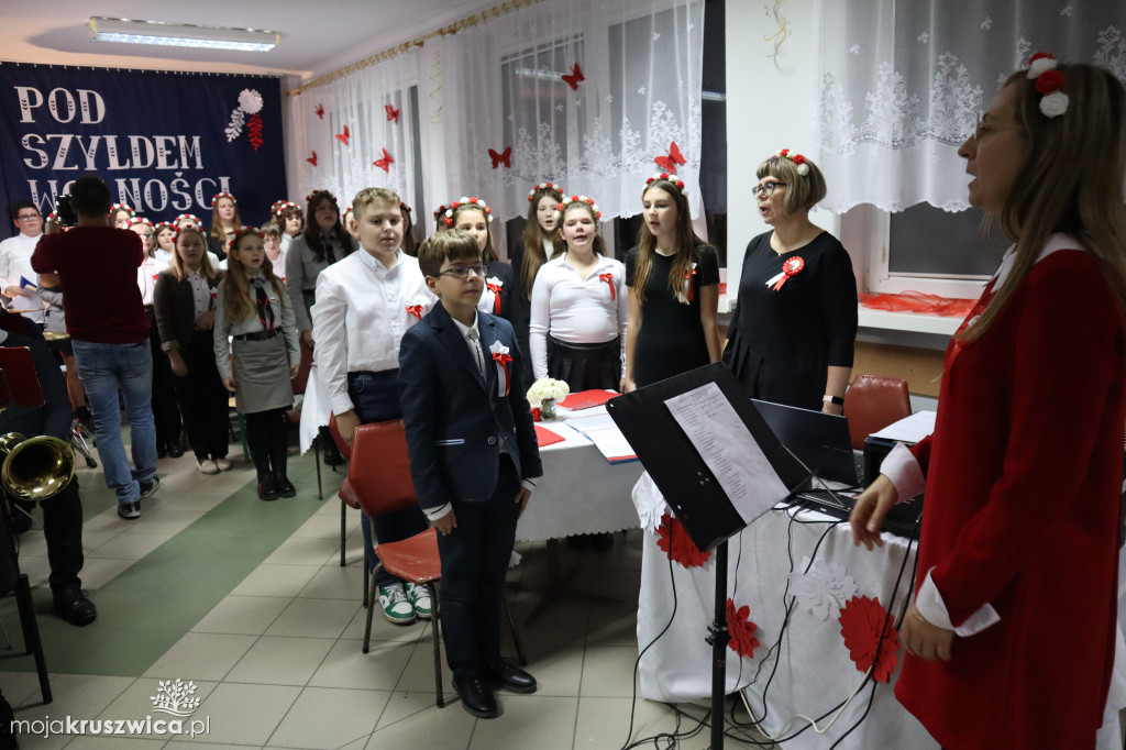 Tradycyjnie, jak co roku patriotycznie w Sławsku Wielkim! [ZDJĘCIA]