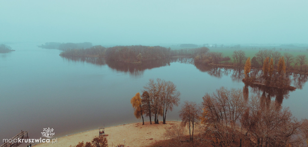 Kruszwicka jesień na zdjęciach i filmie z drona [ZDJĘCIA]