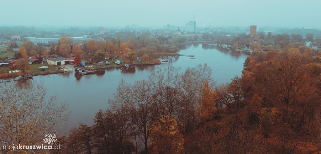 Kruszwicka jesień na zdjęciach i filmie z drona [ZDJĘCIA]