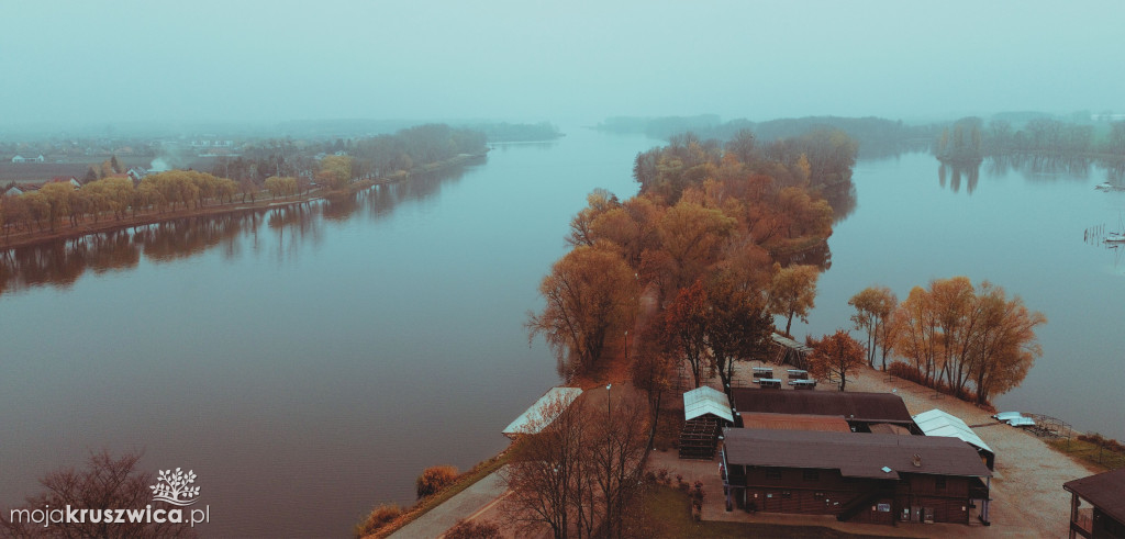 Kruszwicka jesień na zdjęciach i filmie z drona [ZDJĘCIA]