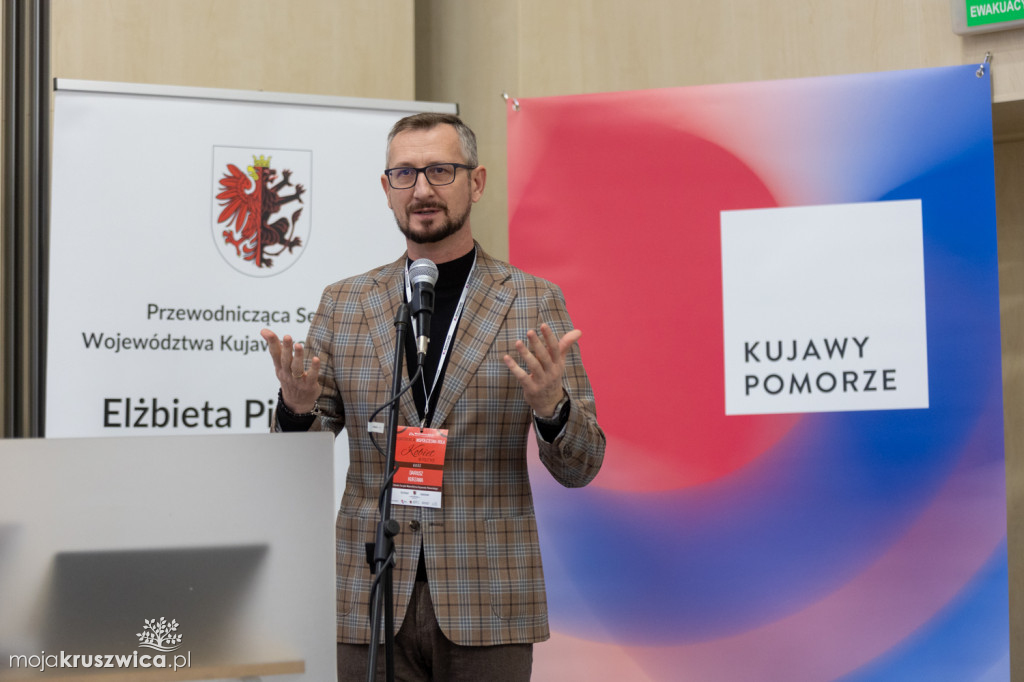 Konferencja Młodzieżowego Sejmiku  o roli kobiet w polityce