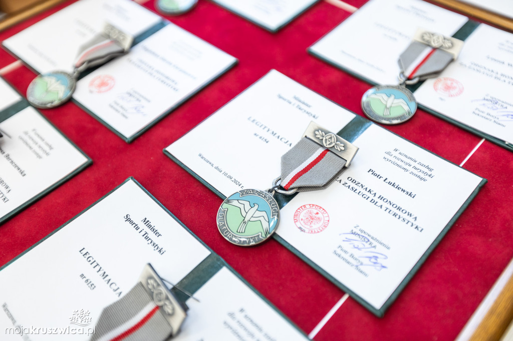 Historycy z UMK laureatami Nagrody Marszałka Województwa Kujawsko-Pomorskiego