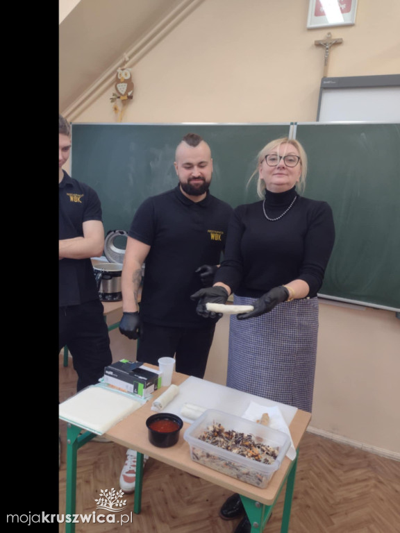 Wola Wapowska. WOK Kruszwica i azjatycki projekt