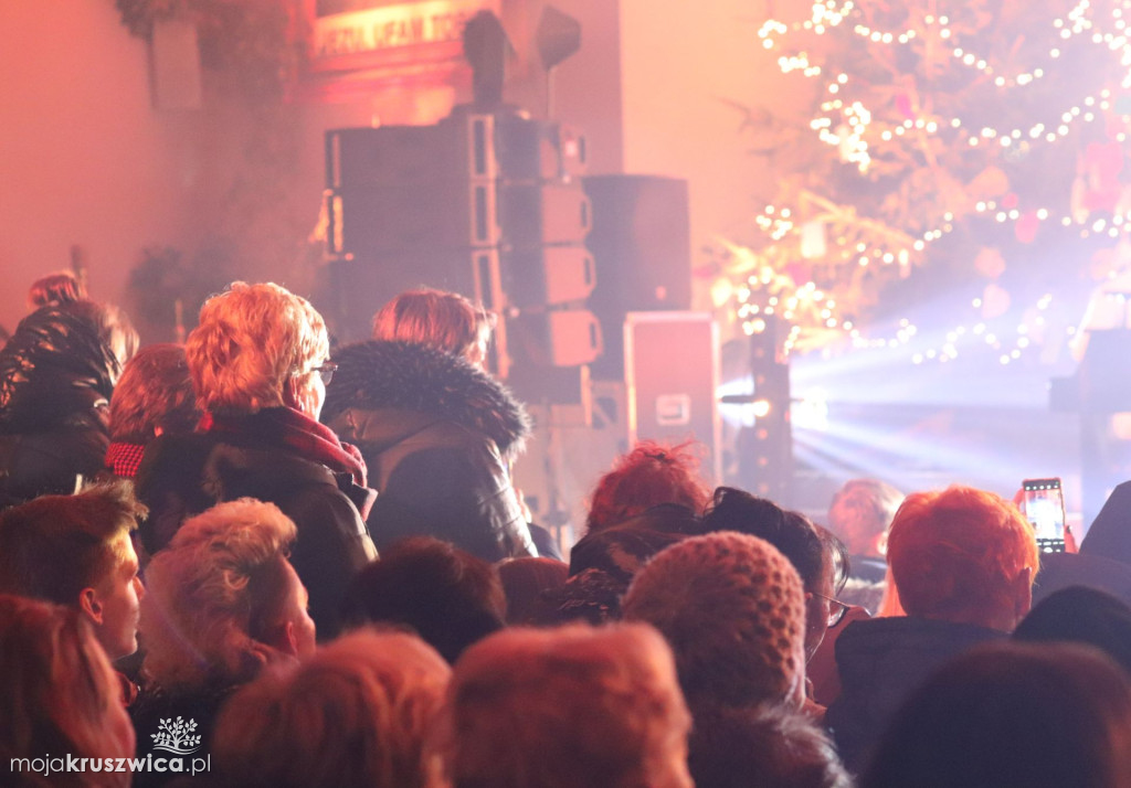 Koncert Justyny Steczkowskiej w Janikowie