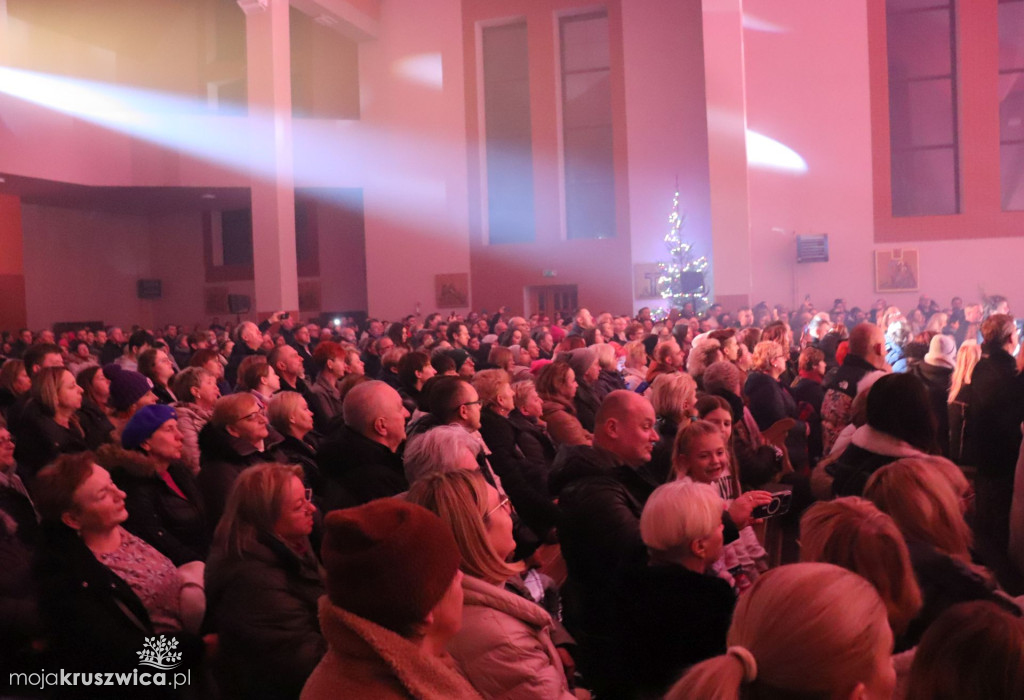 Koncert Justyny Steczkowskiej w Janikowie