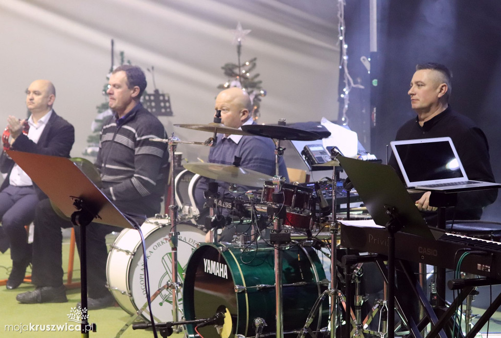 Szkolny Koncert Kolęd w Racicach za nami [FOTO]