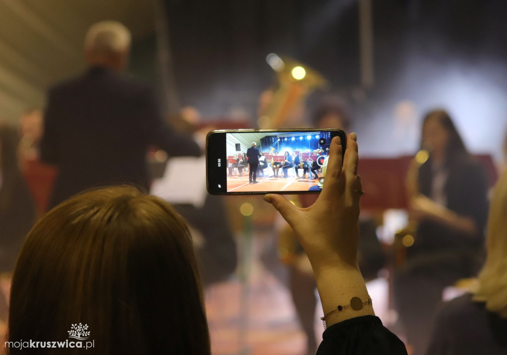 Szkolny Koncert Kolęd w Racicach za nami [FOTO]