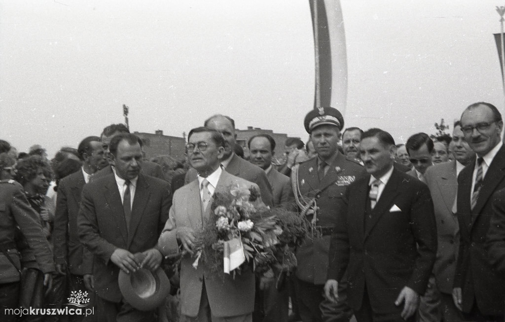 Tych zdjęć nie widziałeś! Kruszwica w latach 60. XX wieku [FOTO]