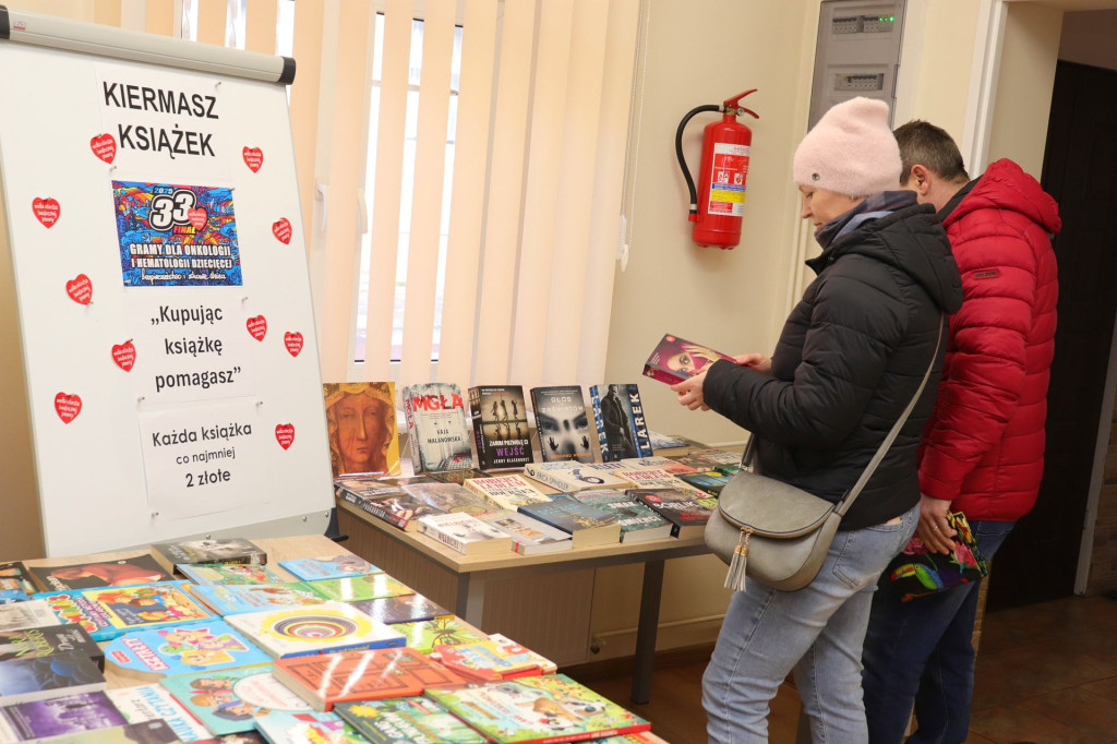 Kiermasz książek w bibliotece na rzecz WOŚP