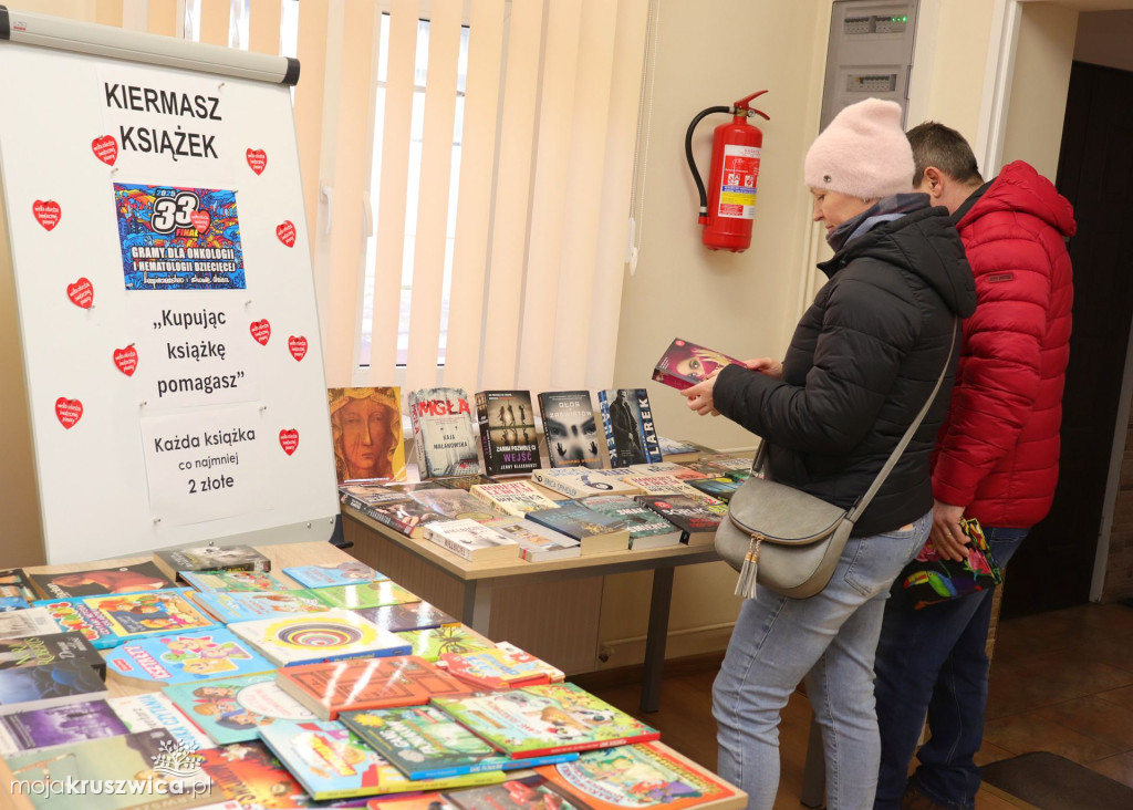 Kiermasz książek w bibliotece na rzecz WOŚP