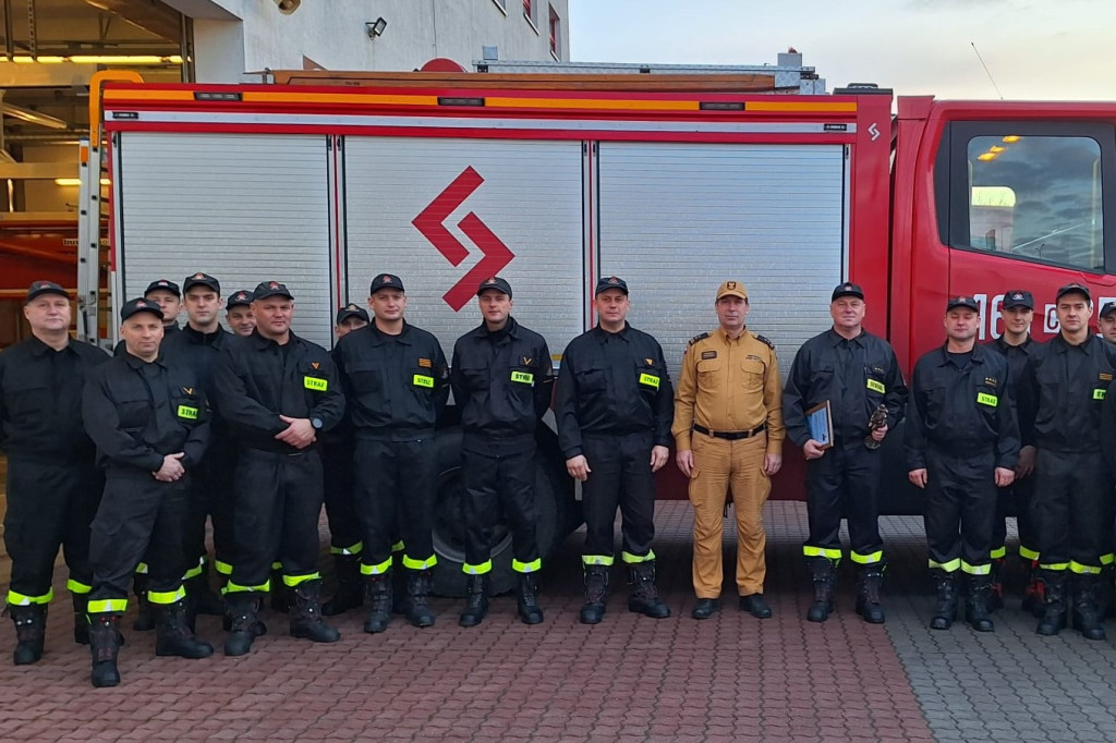 Strażacy pożegnali swoich kolegów, którzy przez lata pracowali dla JRG