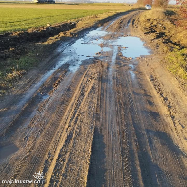 Droga w Kraszycach w złym stanie – mieszkańcy oczekują działań