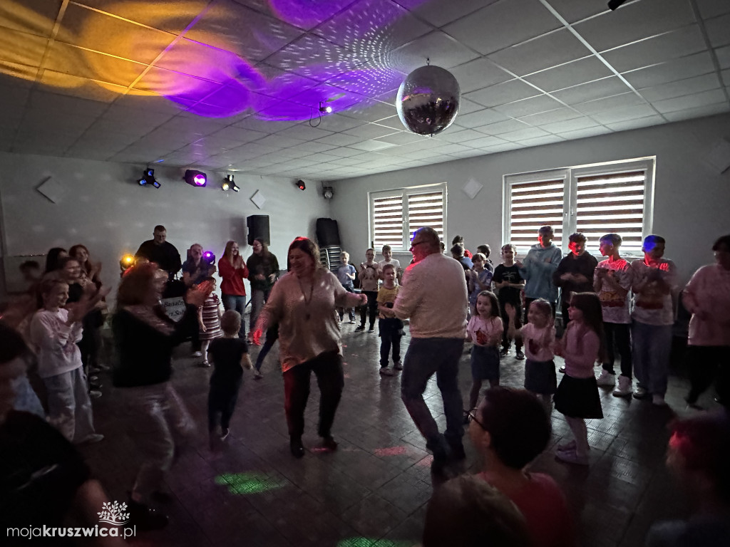 Tłusty Czwartek i Bal Karnawałowy w Rusinowie [ZDJĘCIA]