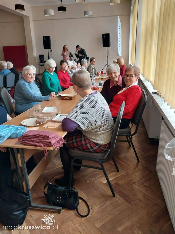 Tłusty czwartek w Stowarzyszeniu UTW Kruszwica [ZDJĘCIA]