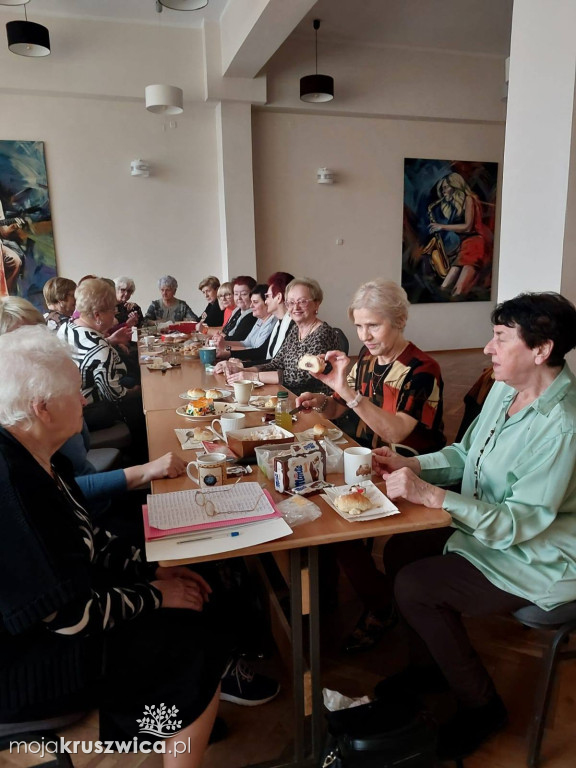 Tłusty czwartek w Stowarzyszeniu UTW Kruszwica [ZDJĘCIA]