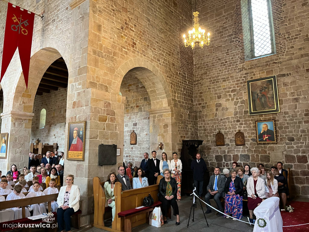 Po raz pierwszy do serca Jezusa – Komunia Święta w Kruszwicy