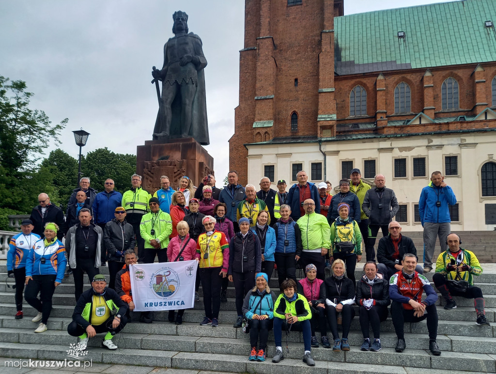 Rowerowa wycieczka do Gniezna z okazji 1000-lecia koronacji króla Polski