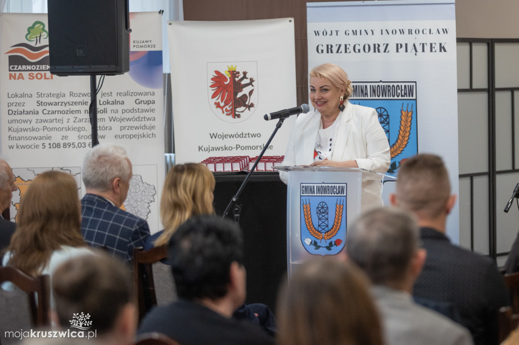 Spotkanie sołtysów w Łojewie: wyróżnienia i konsultacje z przedstawicielami władz