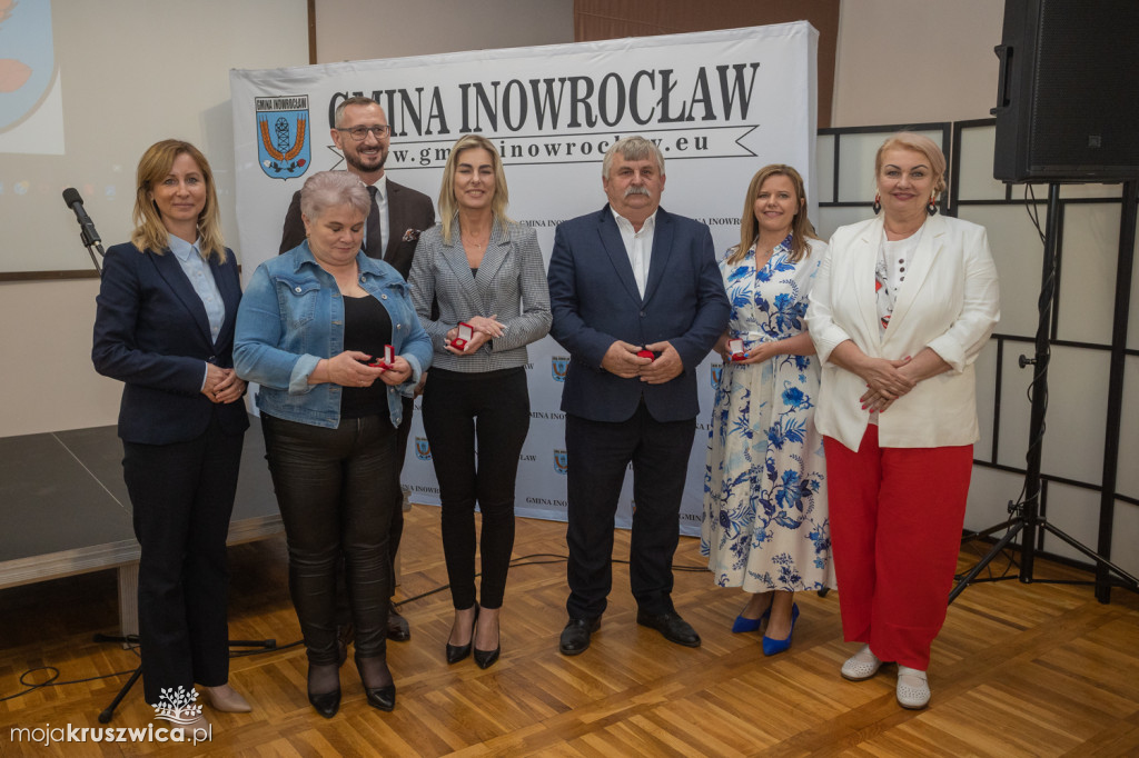 Spotkanie sołtysów w Łojewie: wyróżnienia i konsultacje z przedstawicielami władz