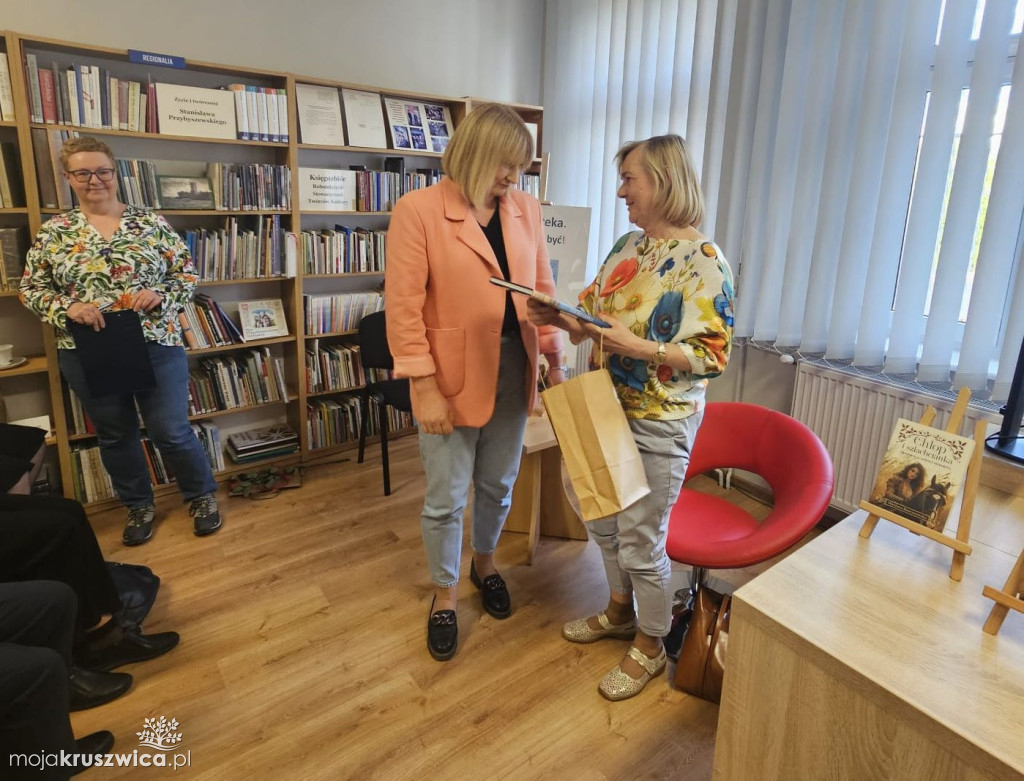 Spotkanie autorskie z Wiesławą Bancarzewską w Kruszwicy