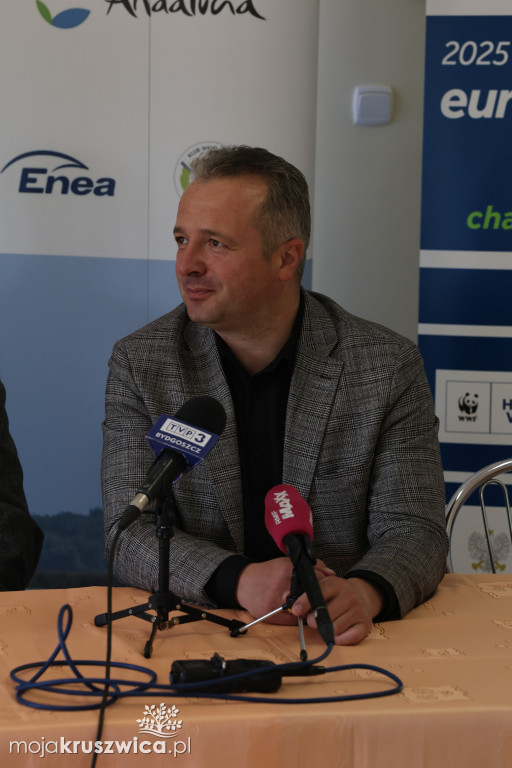 Kruszwica gotowa na międzynarodowe zmagania wioślarskie [KONFERENCJA]