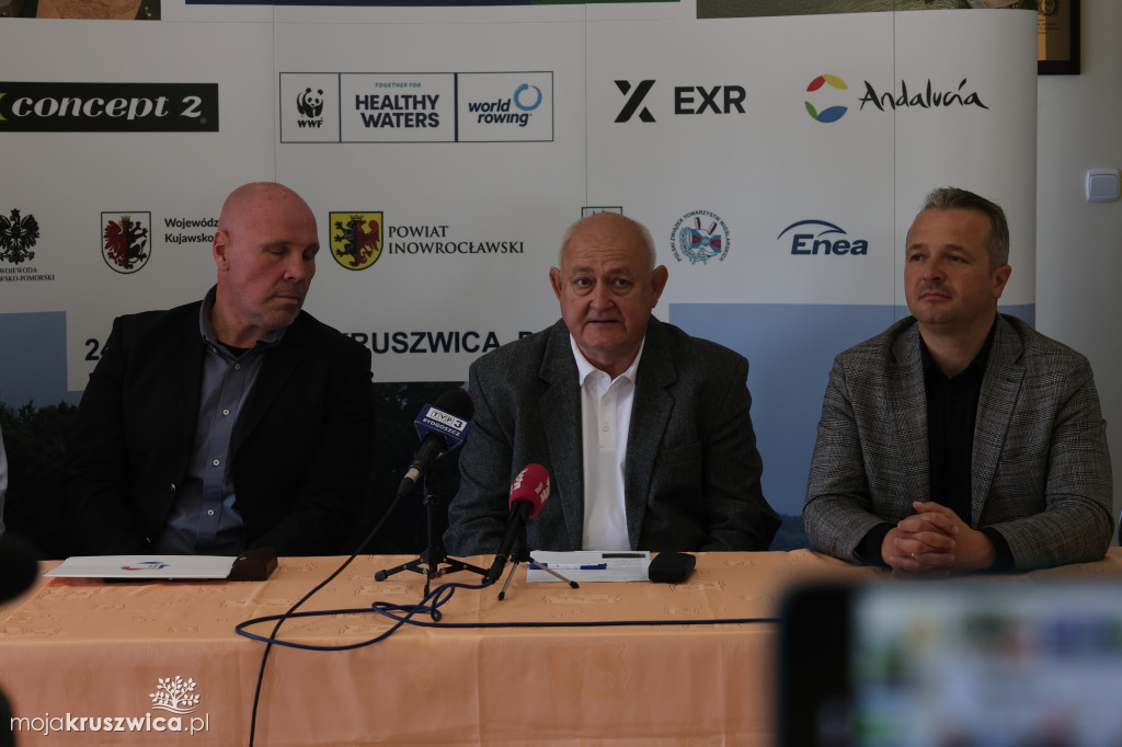 Kruszwica gotowa na międzynarodowe zmagania wioślarskie [KONFERENCJA]