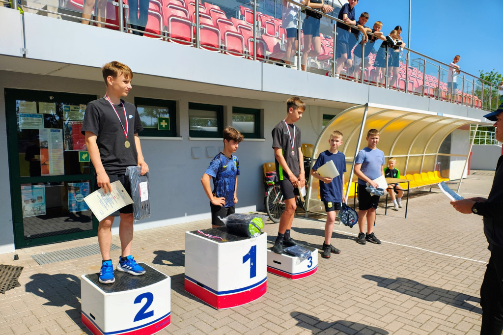 Sukcesy uczniów ZSO SP 2 Kruszwica w Mistrzostwach Powiatu w Lekkoatletyce
