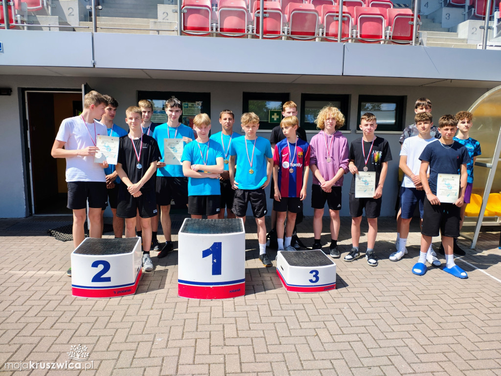 Sukcesy uczniów ZSO SP 2 Kruszwica w Mistrzostwach Powiatu w Lekkoatletyce