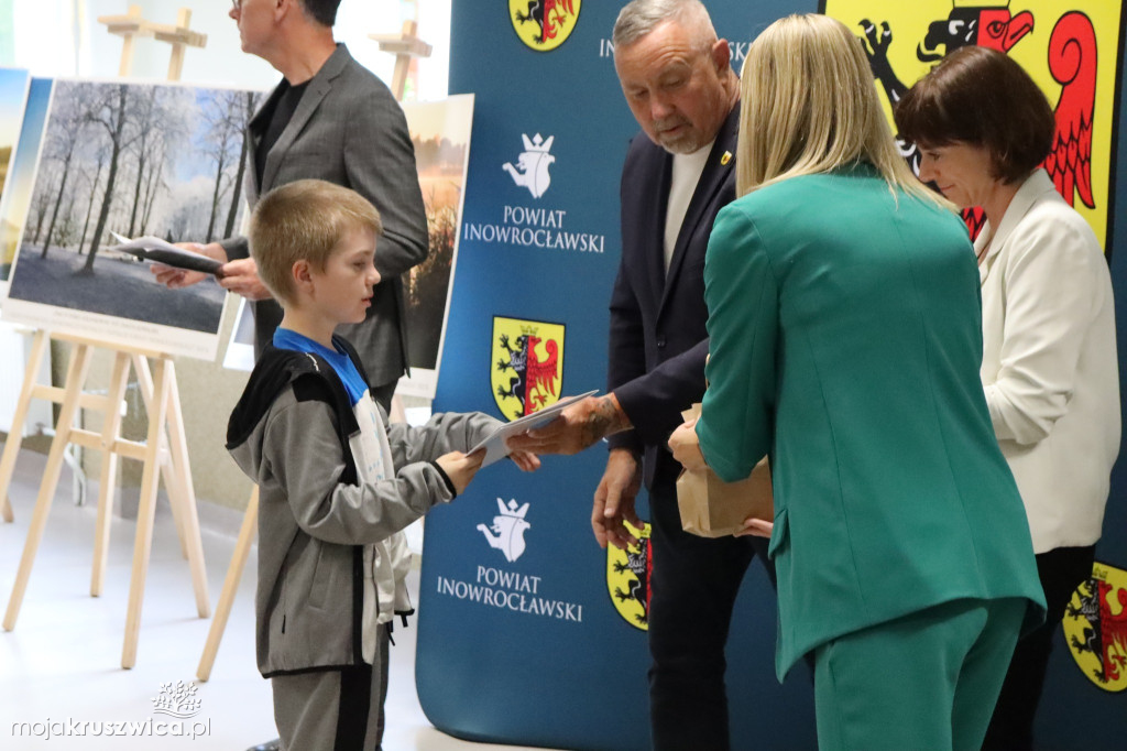 Kruszwiczanka wśród zwycięzców powiatowego konkursu fotograficznego
