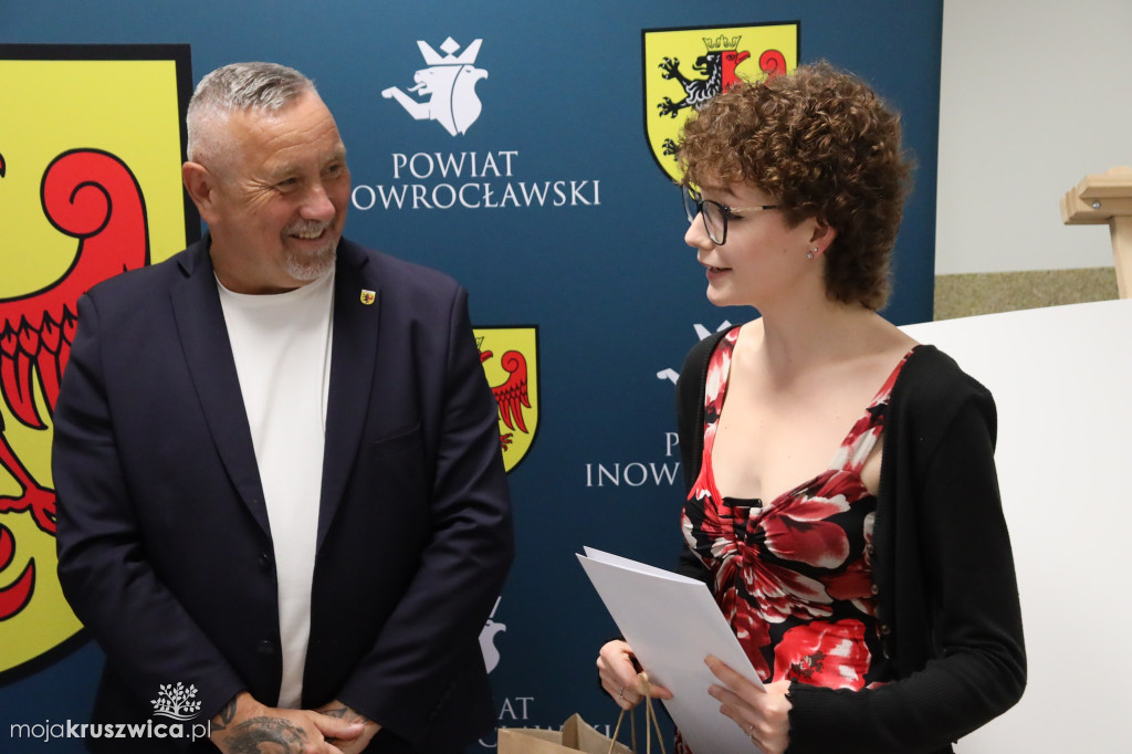 Kruszwiczanka wśród zwycięzców powiatowego konkursu fotograficznego