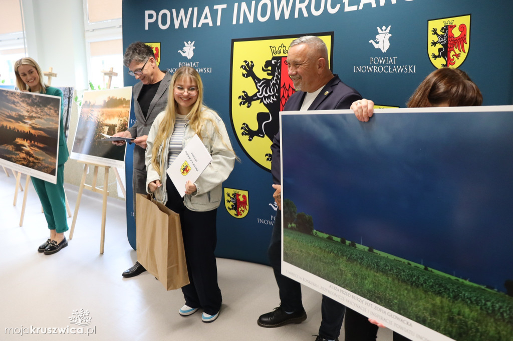 Kruszwiczanka wśród zwycięzców powiatowego konkursu fotograficznego