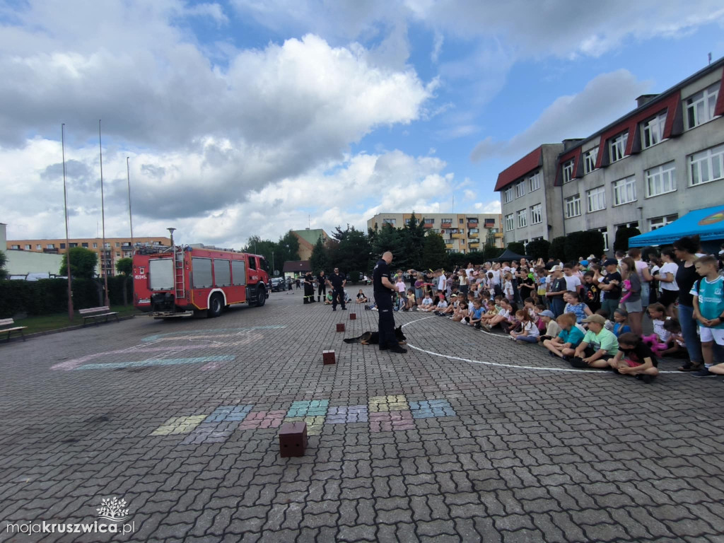 W Szkole Podstawowej nr 1 w Kruszwicy odbył się szkolny festyn [ZDJĘCIA]
