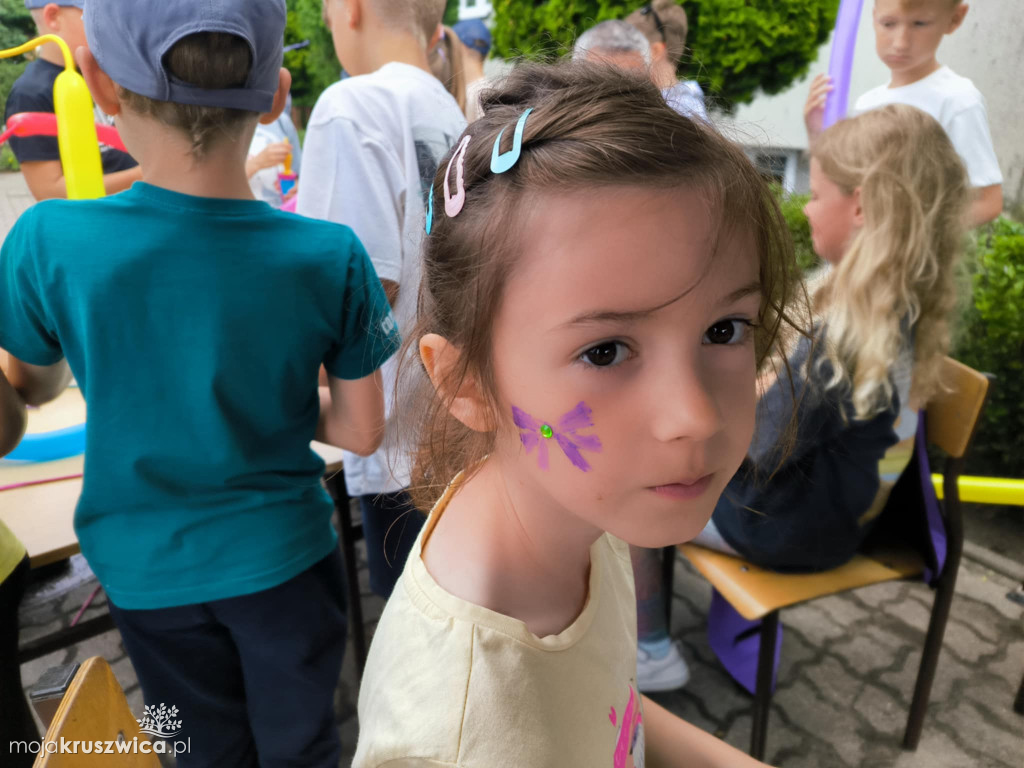 W Szkole Podstawowej nr 1 w Kruszwicy odbył się szkolny festyn [ZDJĘCIA]