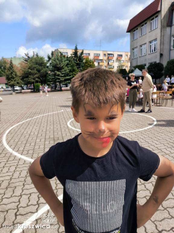 W Szkole Podstawowej nr 1 w Kruszwicy odbył się szkolny festyn [ZDJĘCIA]