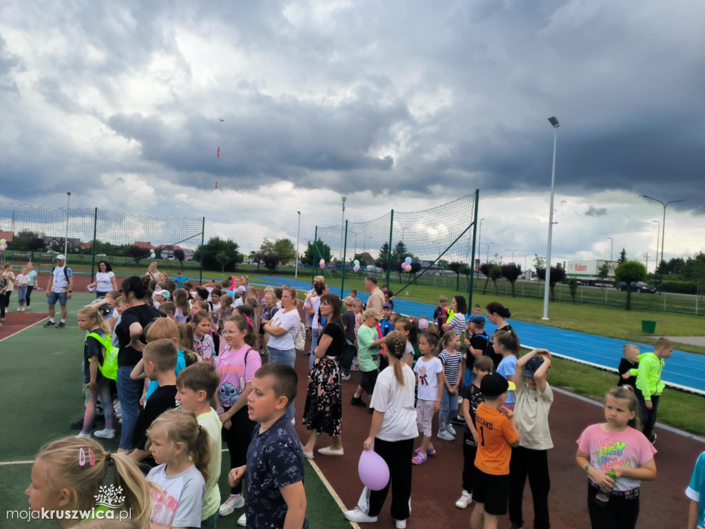 W Szkole Podstawowej nr 1 w Kruszwicy odbył się szkolny festyn [ZDJĘCIA]