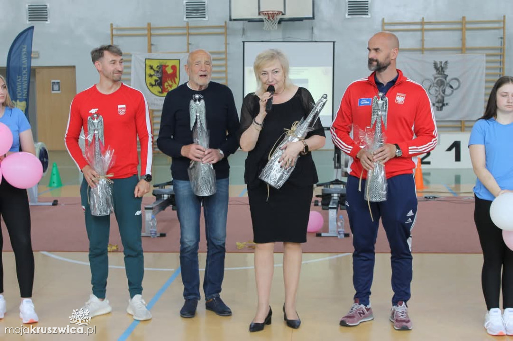 Turniej „Ergowiosła z olimpijczykiem” w kruszwickiej hali sportowej [ZDJĘCIA]
