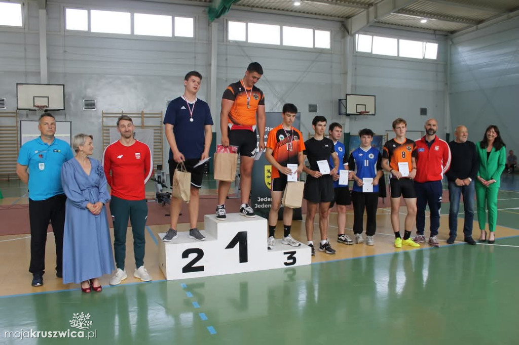 Turniej „Ergowiosła z olimpijczykiem” w kruszwickiej hali sportowej [ZDJĘCIA]