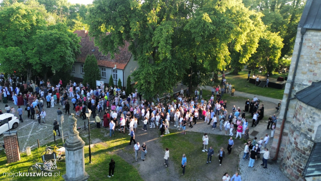 Chrzest Mieszka I i „Pochód Dziejów” w Kruszwicy [ZDJĘCIA]