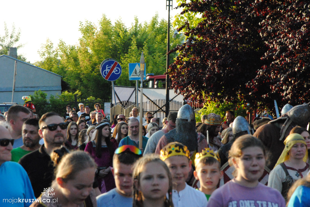 Koronacja Bolesława Chrobrego: Artystyczne widowisko pod Mysią Wieżą [ZDJĘCIA]