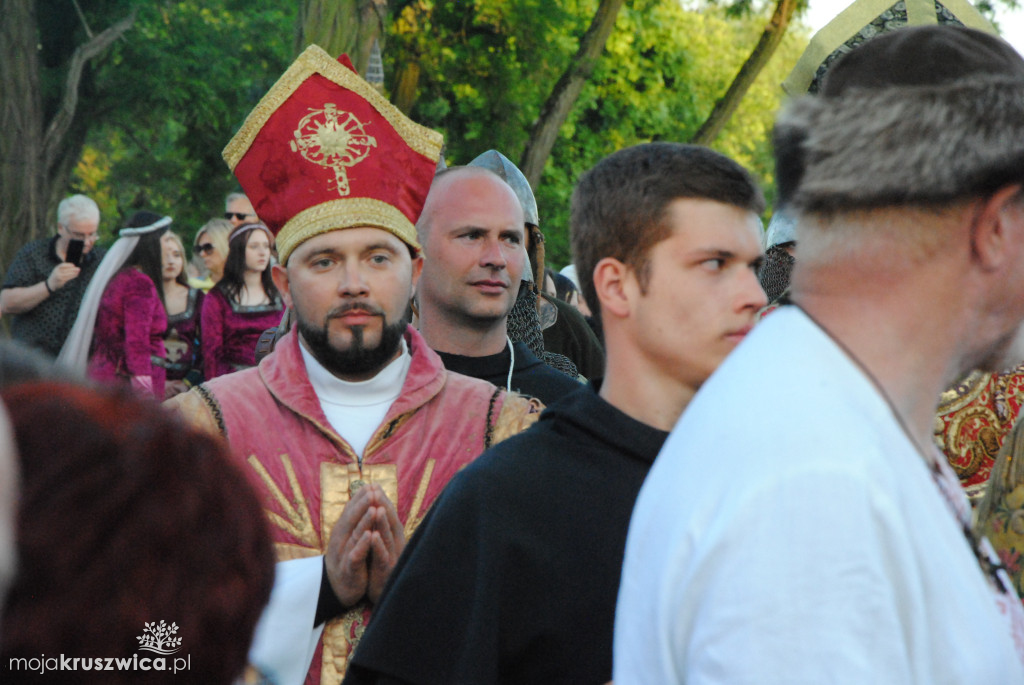 Koronacja Bolesława Chrobrego: Artystyczne widowisko pod Mysią Wieżą [ZDJĘCIA]