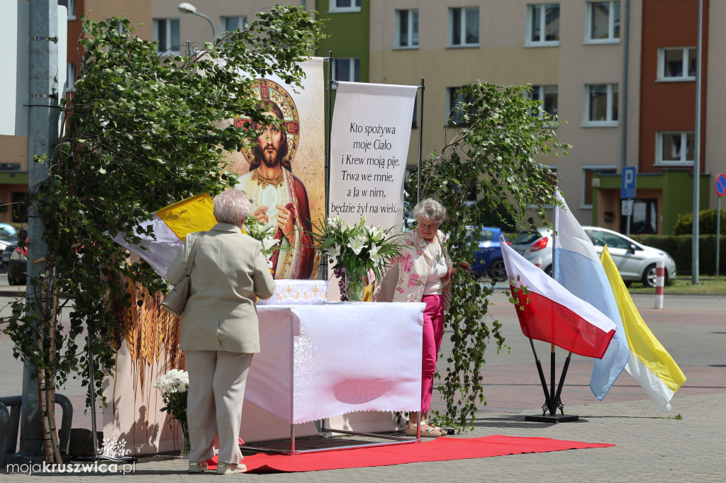 Boże Ciało w kruszwickiej kolegiacie
