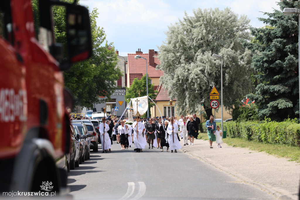 Boże Ciało w parafii św. Teresy od Dzieciątka Jezus w Kruszwicy