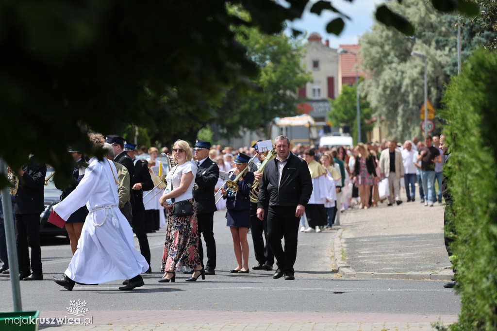 Boże Ciało w parafii św. Teresy od Dzieciątka Jezus w Kruszwicy