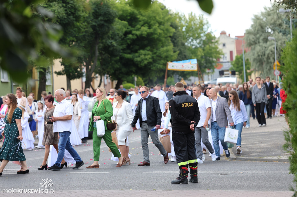 Boże Ciało w parafii św. Teresy od Dzieciątka Jezus w Kruszwicy