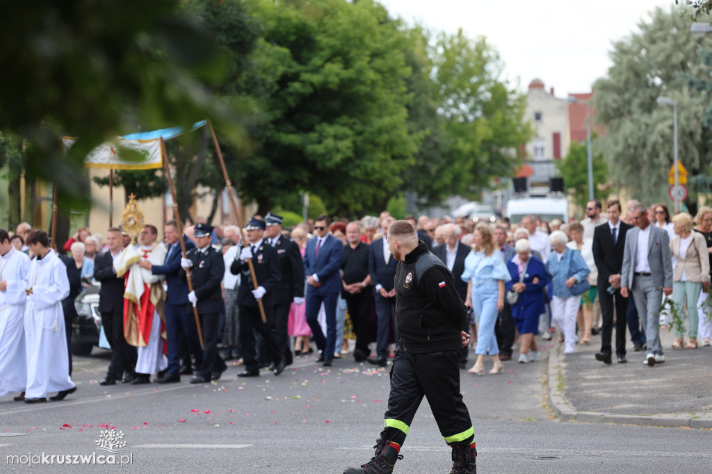 Boże Ciało w parafii św. Teresy od Dzieciątka Jezus w Kruszwicy
